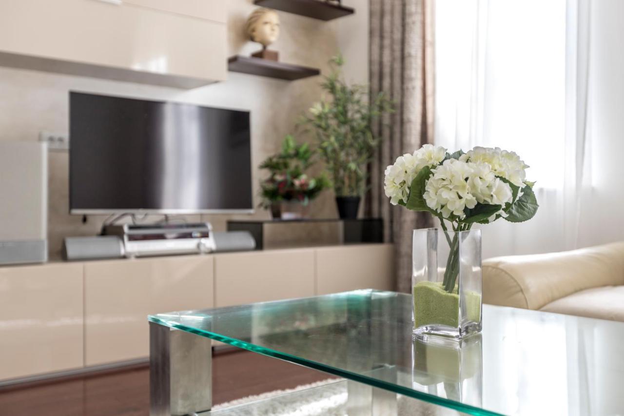 Villa Meri Very Central And Beautiful Apartment Split Buitenkant foto