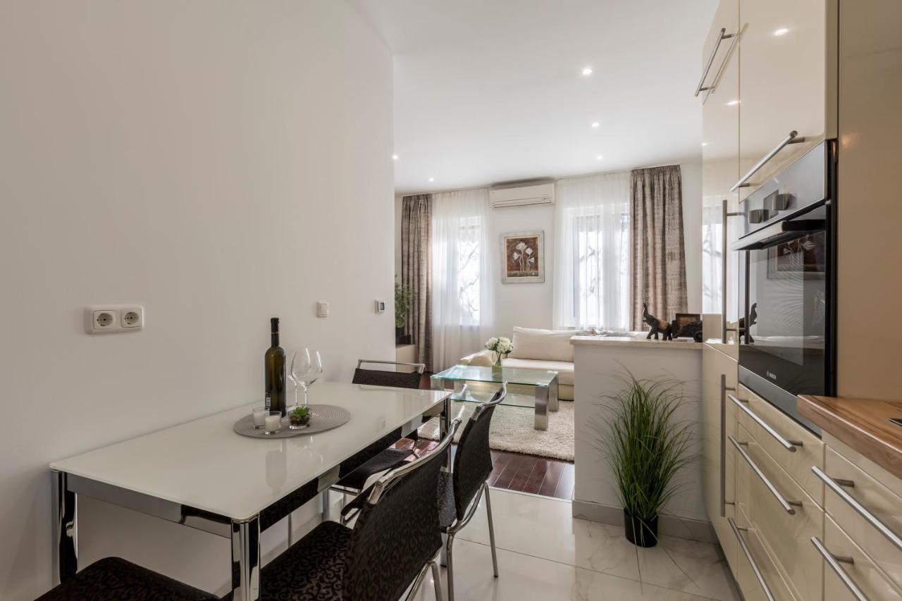 Villa Meri Very Central And Beautiful Apartment Split Buitenkant foto
