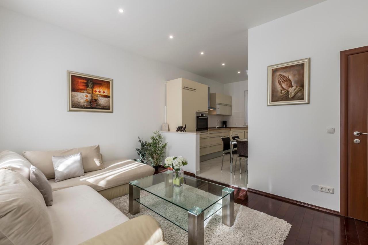 Villa Meri Very Central And Beautiful Apartment Split Buitenkant foto