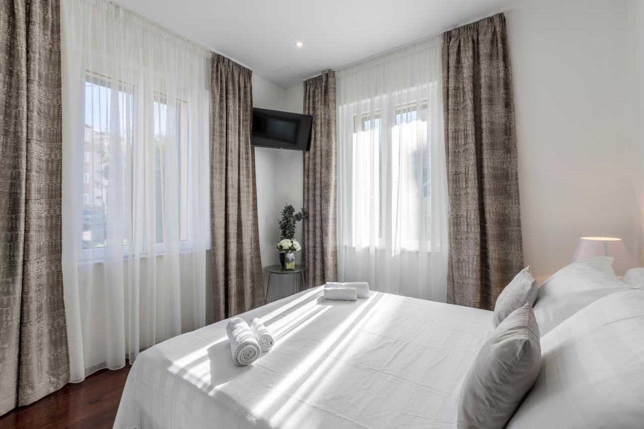 Villa Meri Very Central And Beautiful Apartment Split Buitenkant foto