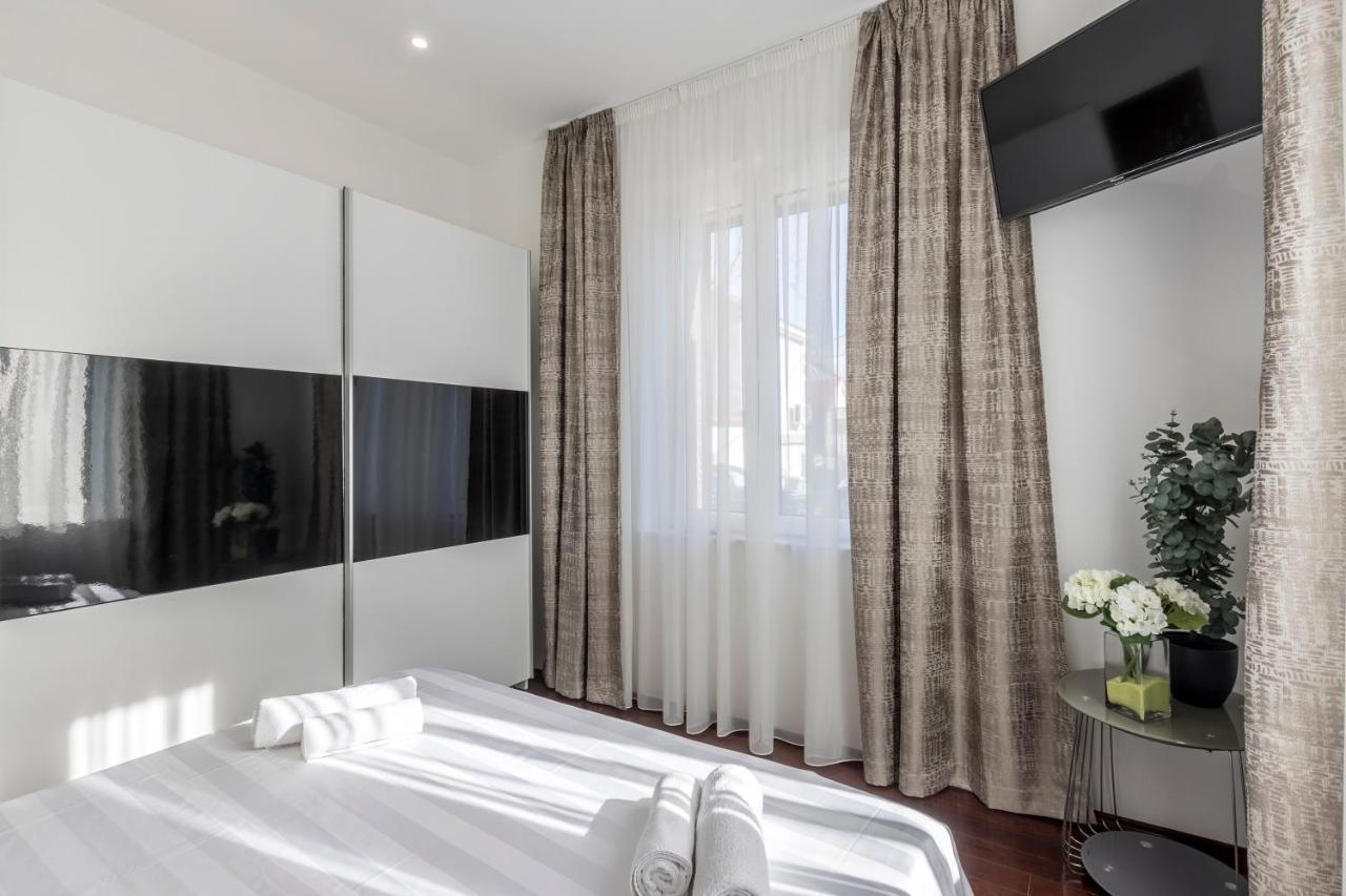 Villa Meri Very Central And Beautiful Apartment Split Buitenkant foto
