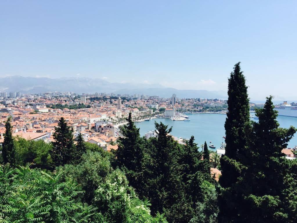 Villa Meri Very Central And Beautiful Apartment Split Buitenkant foto